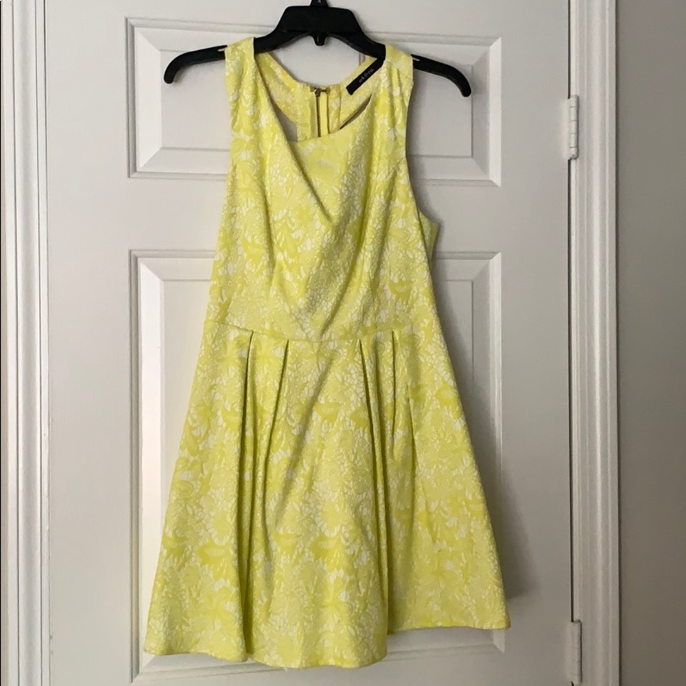 cute, flirty spring/summer dress